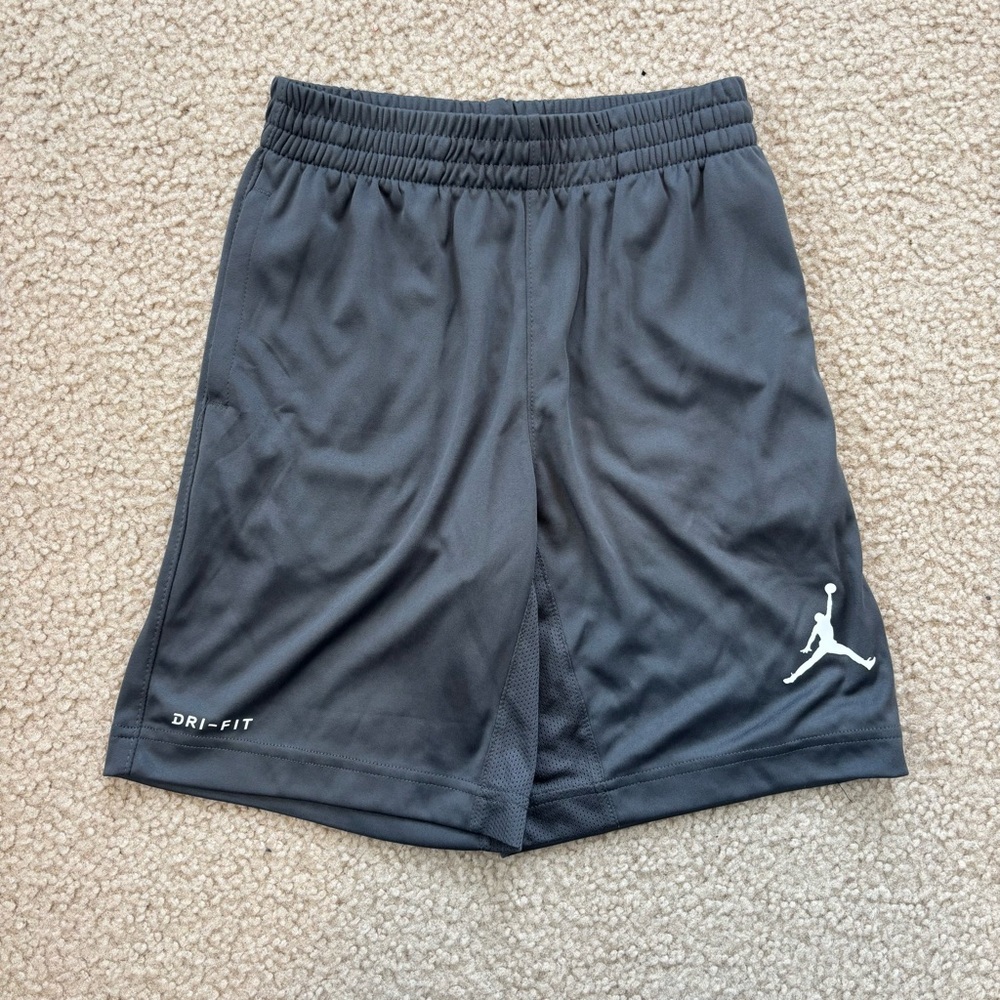 Jordan Boy's Gray Dri-FIT Shorts Size Small